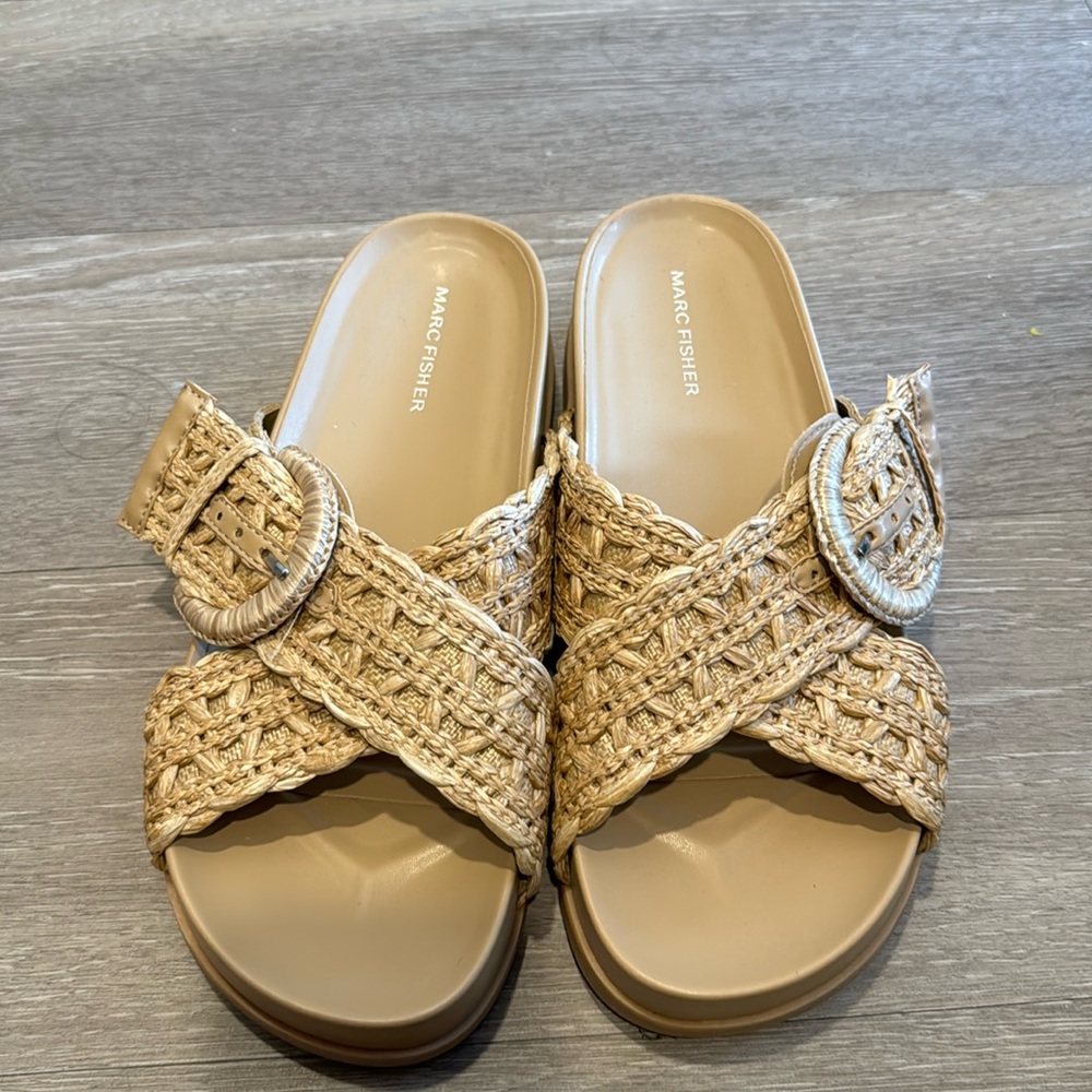 Marc Fisher Welti Sandal